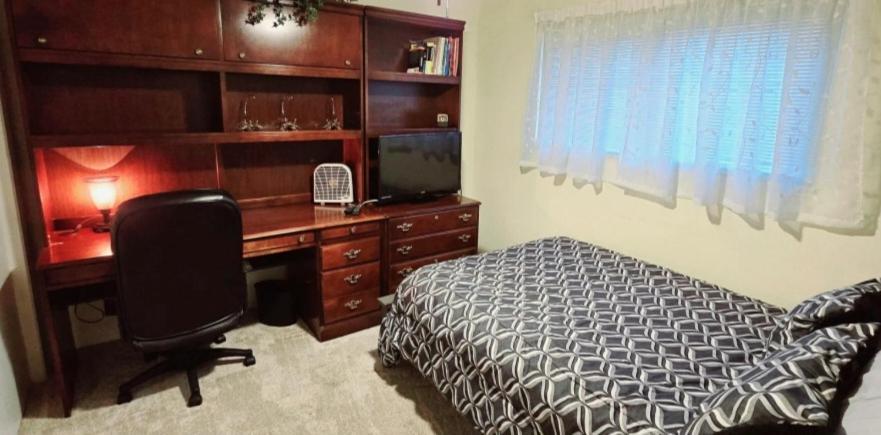 Hot Air Balloon Haven, King Bed, Office, Foosball, Crib Hébergement de vacances *